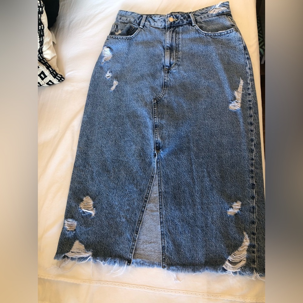 Zara Distress Midi Jean Skirt with Slit in the front